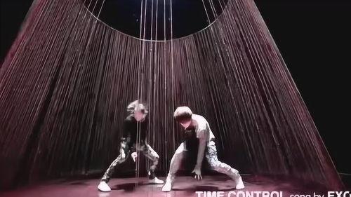 鹿晗跳街舞的视频,燃情演绎街舞风采